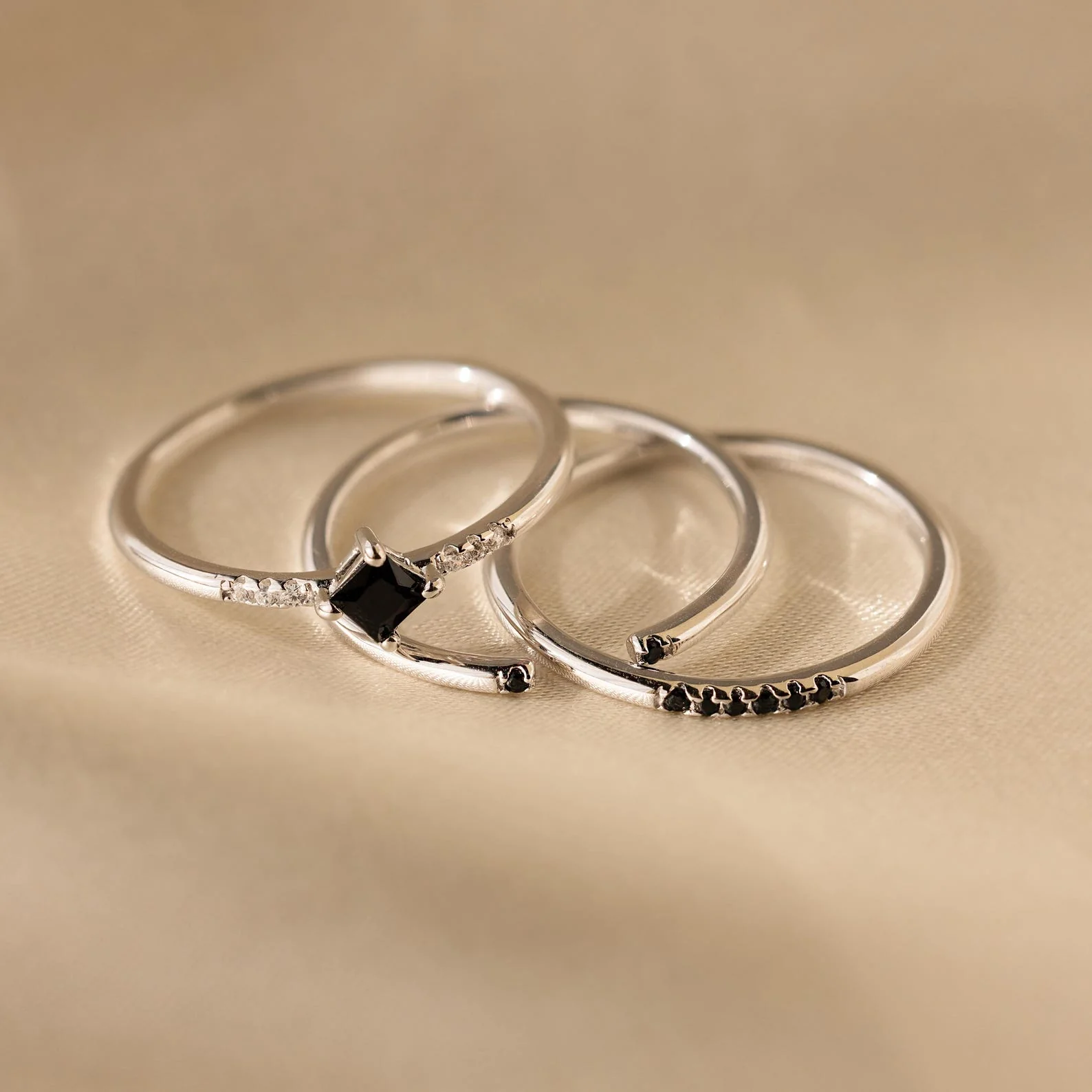 Black Abyss Ring Set - Image 5