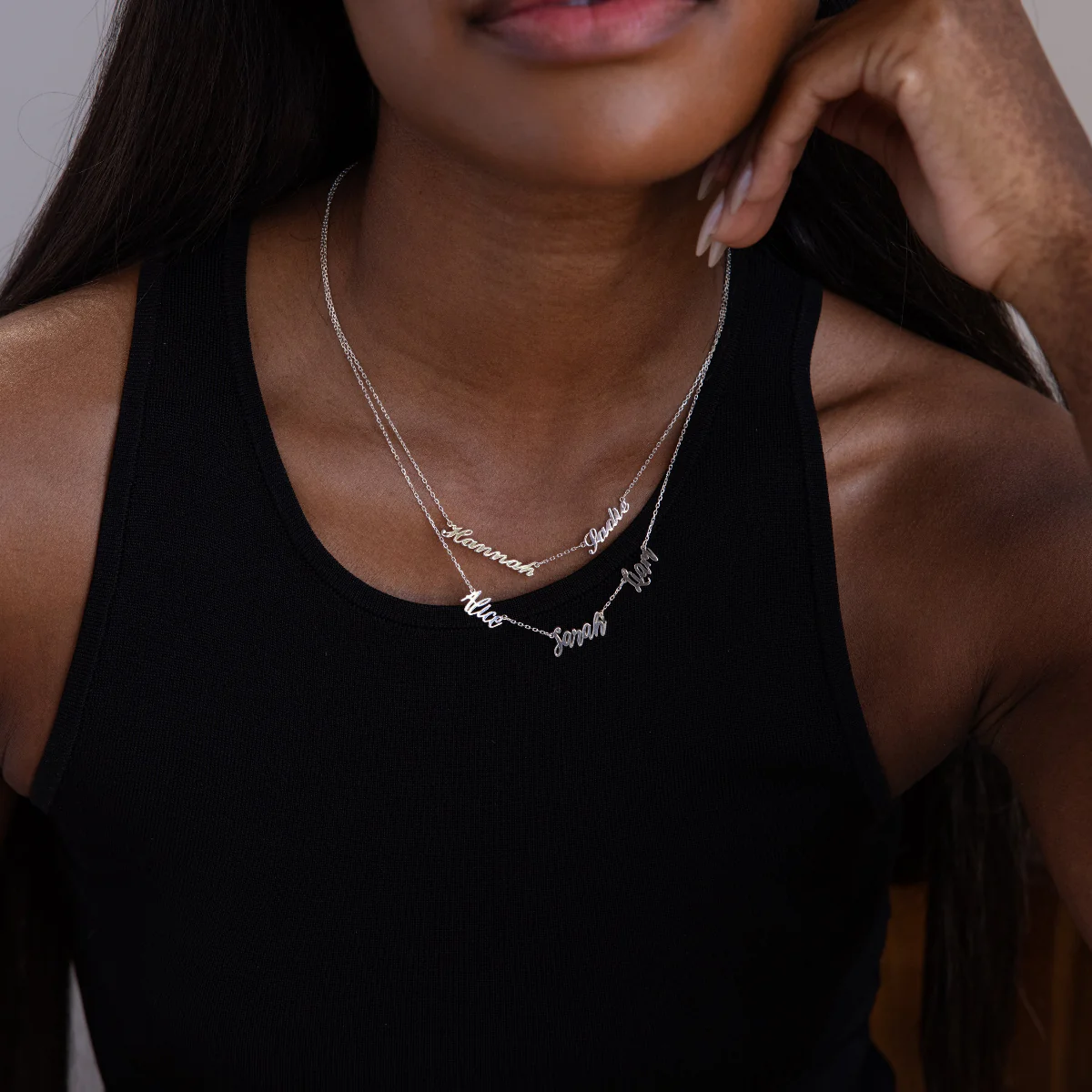 Carrie Multiple Name Necklace in Silver - Image 2