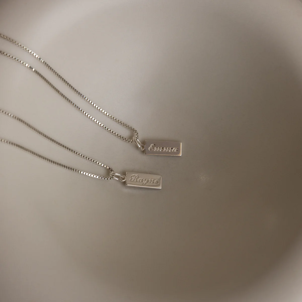 Dainty Tag Name Necklace in Silver - Image 4