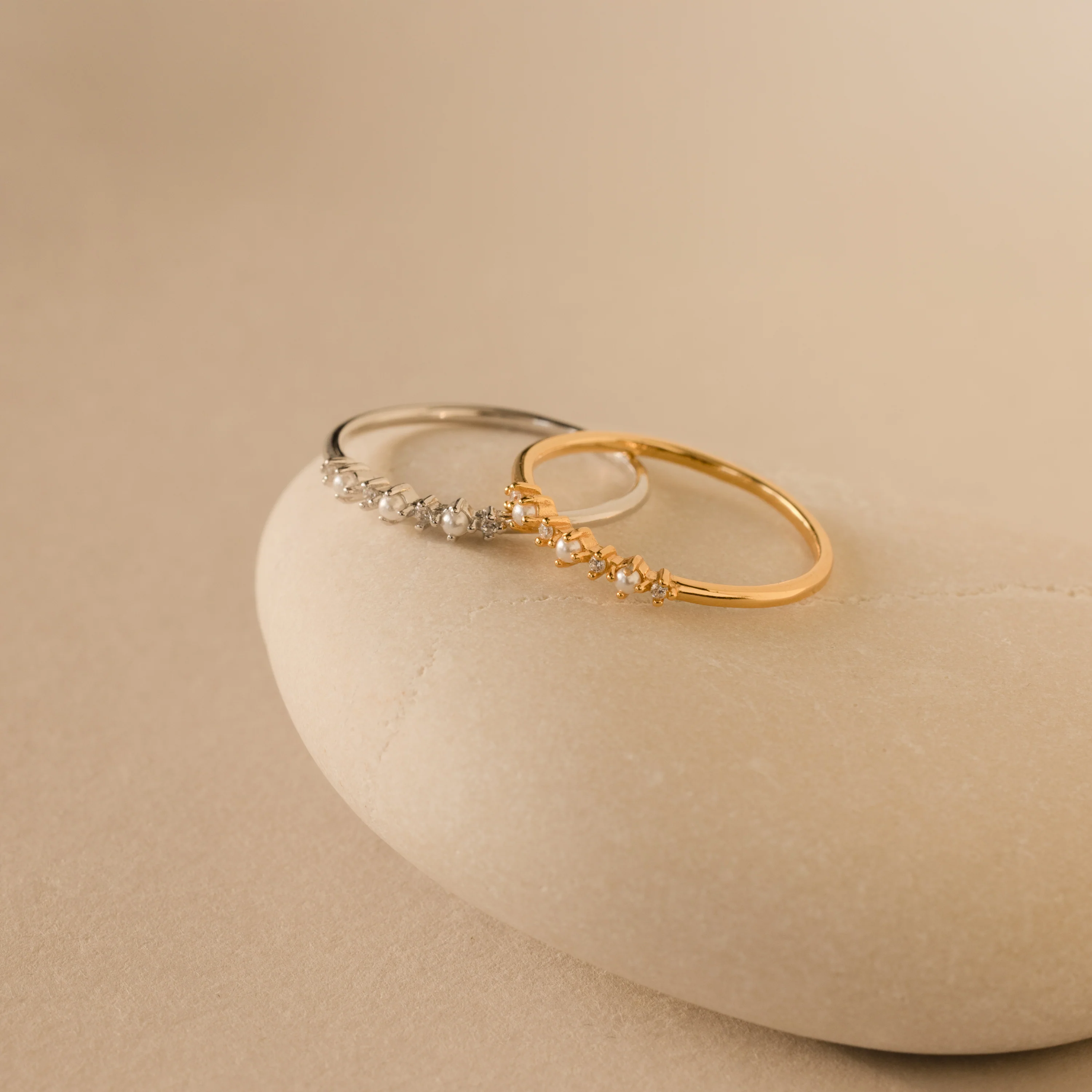 Delicate Pearl Diamond Ring - Image 5