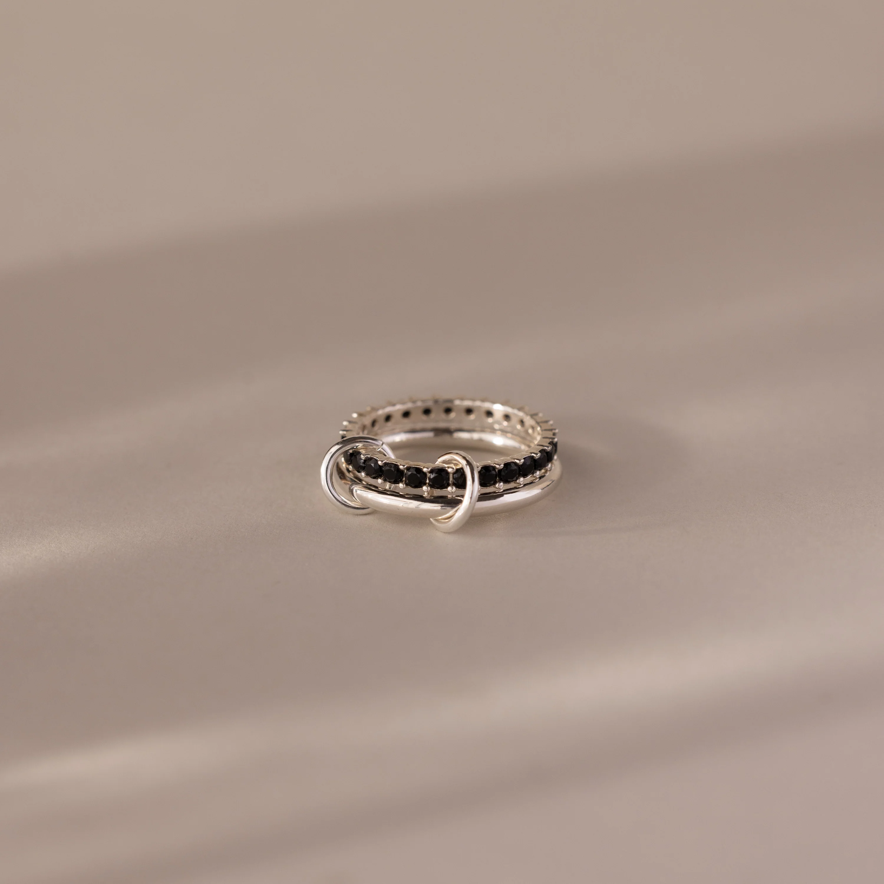 Duo Onyx Tennis Linked Ring Set - Image 3
