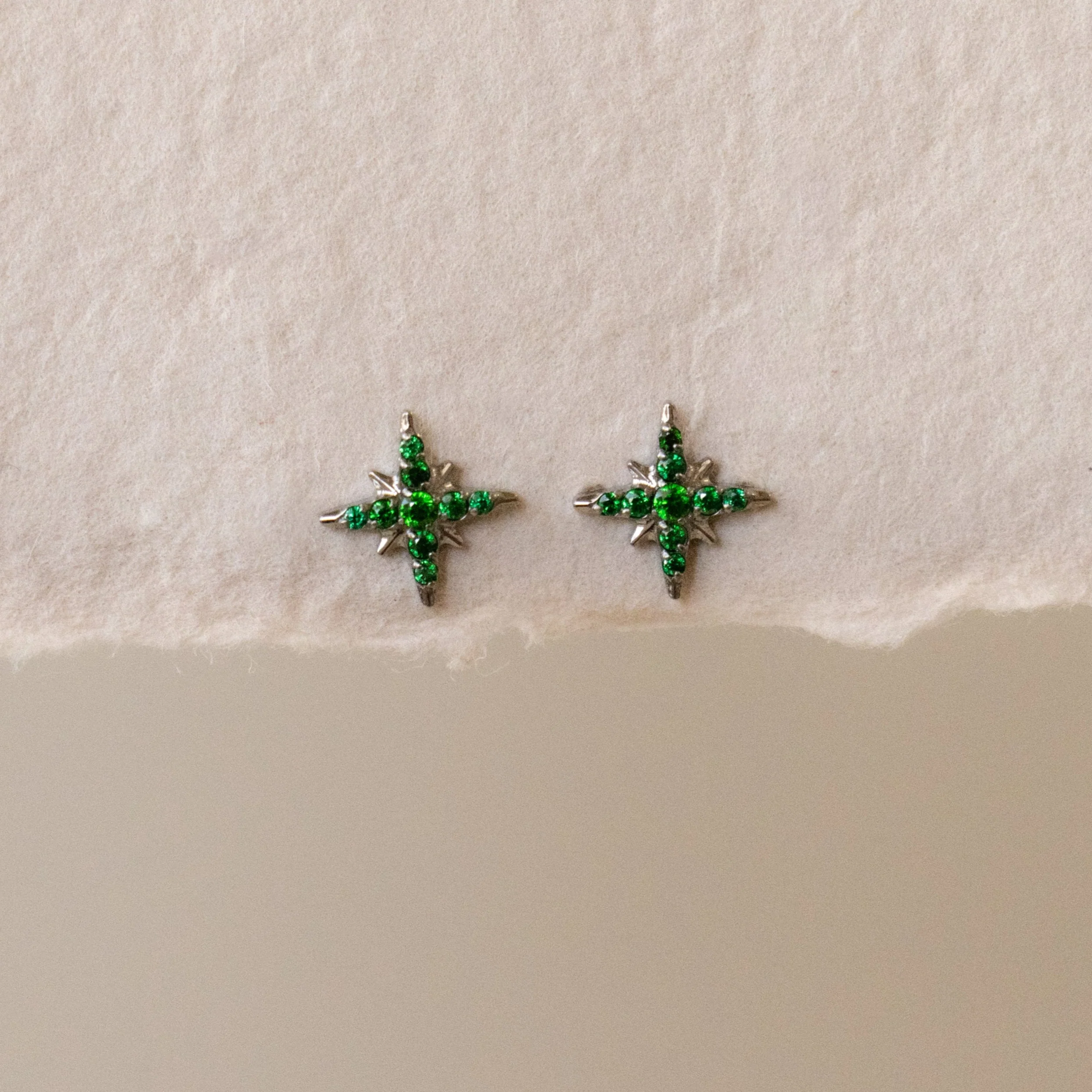 Emerald North Star Flatback Studs