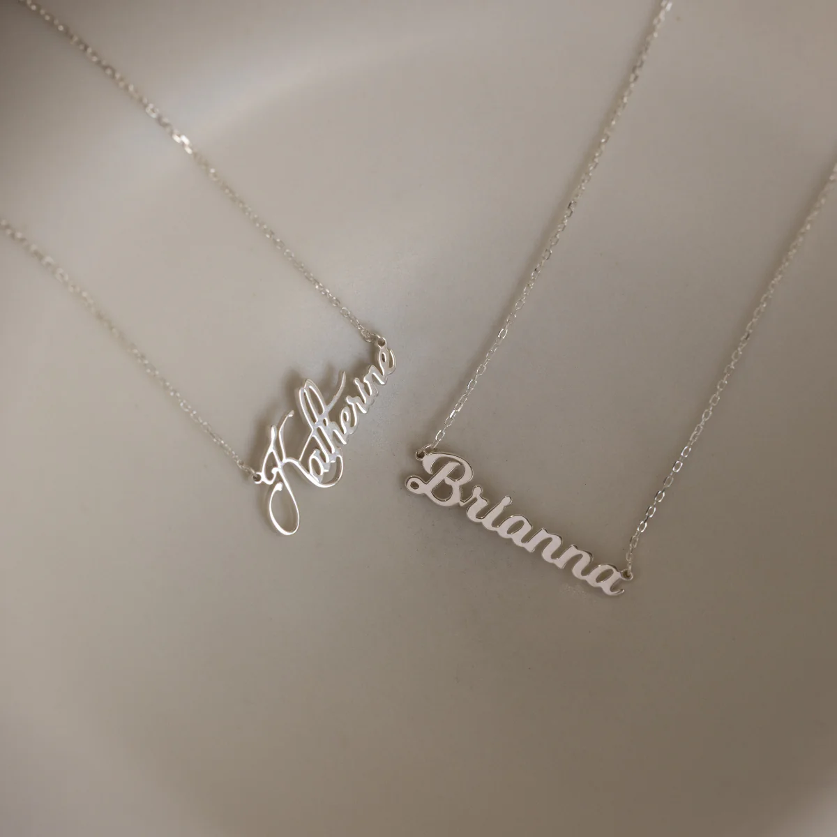 Mellow Name Necklace in Silver - Image 3