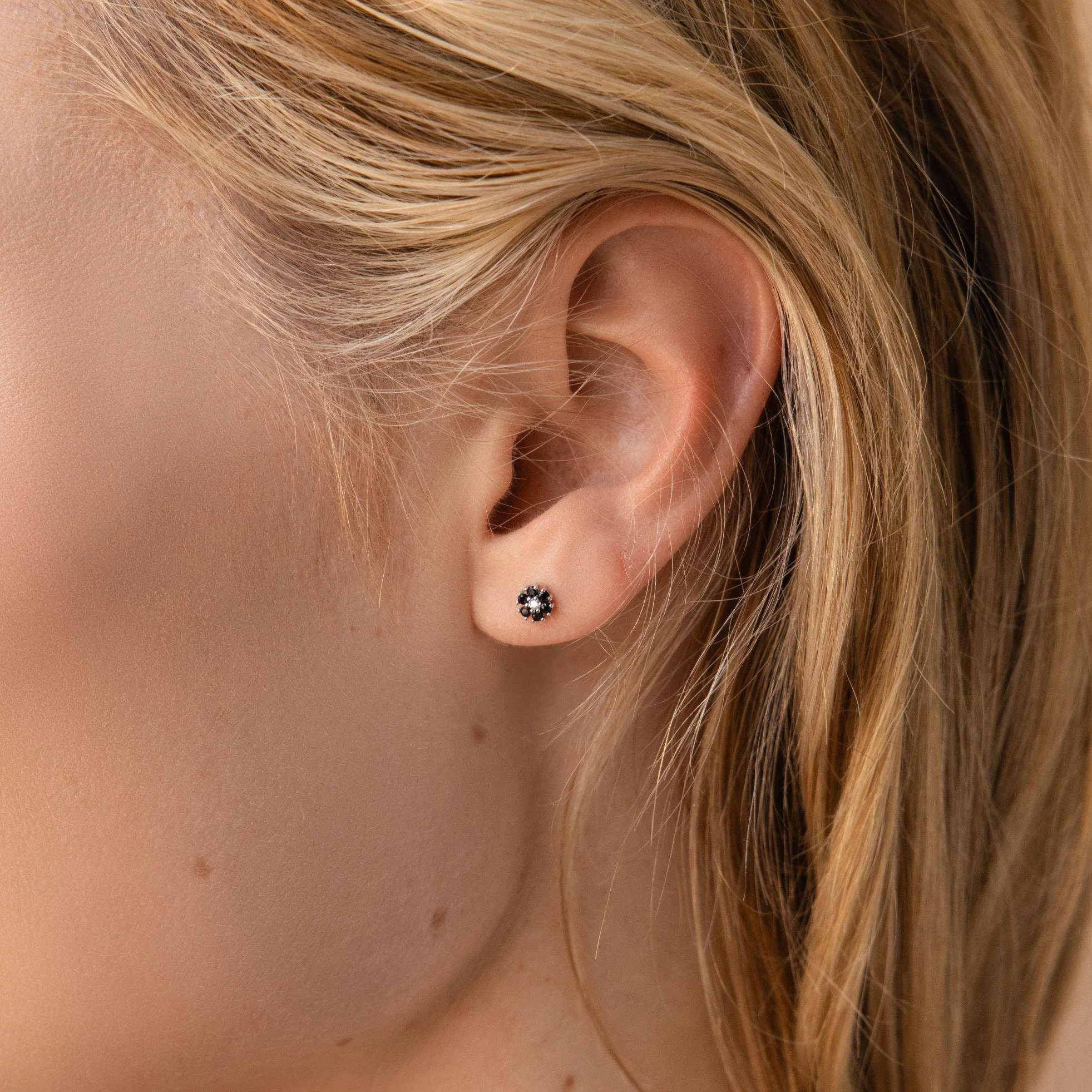Onyx Flower Studs - Image 4