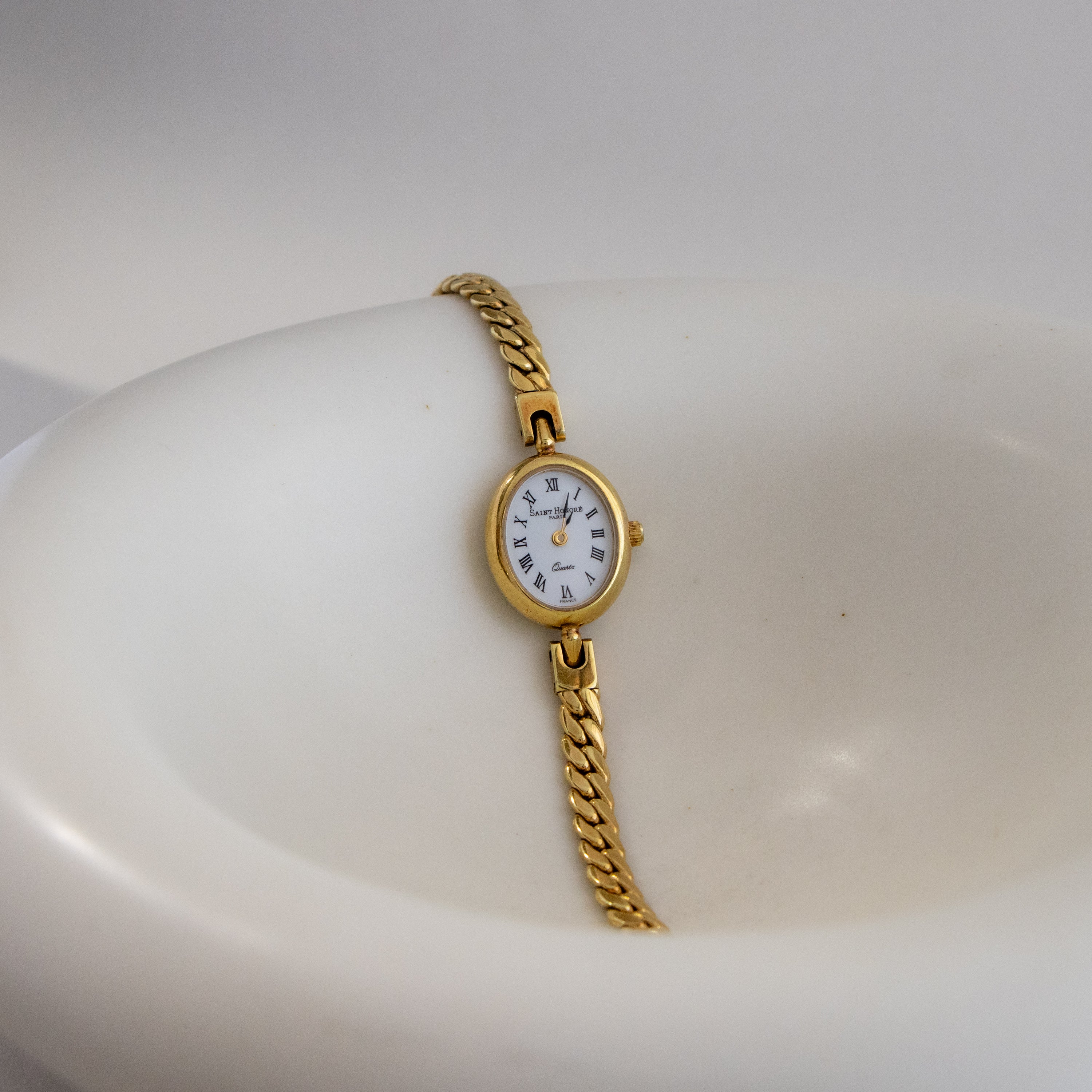Rare Vintage Saint Honore Oval Gold Watch - Image 2
