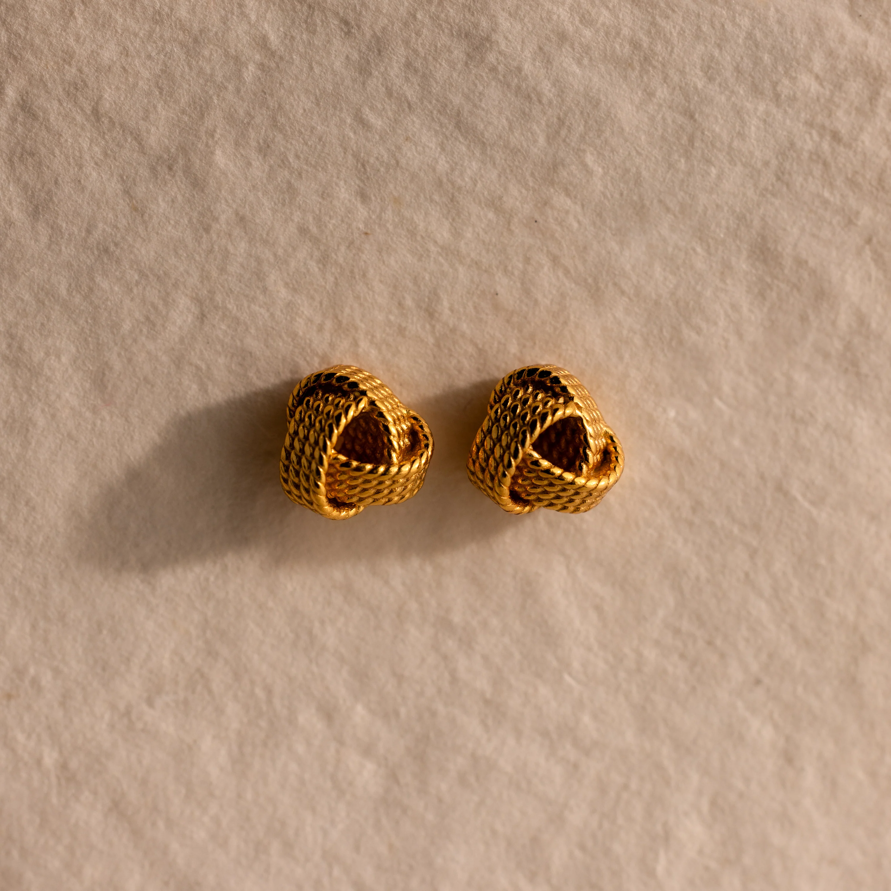 Rope Knot Studs