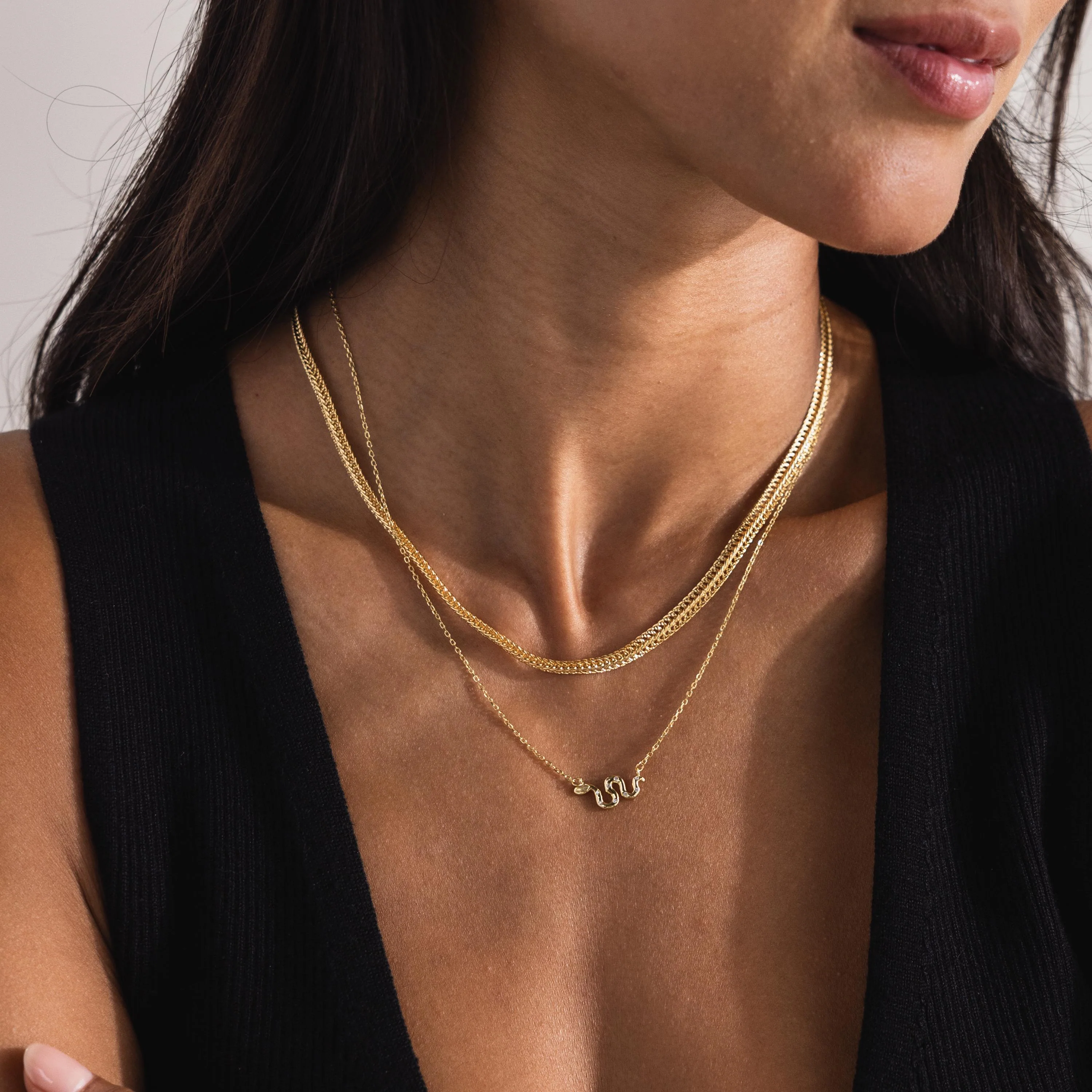 Thin Mesh Chain Necklace - Image 9