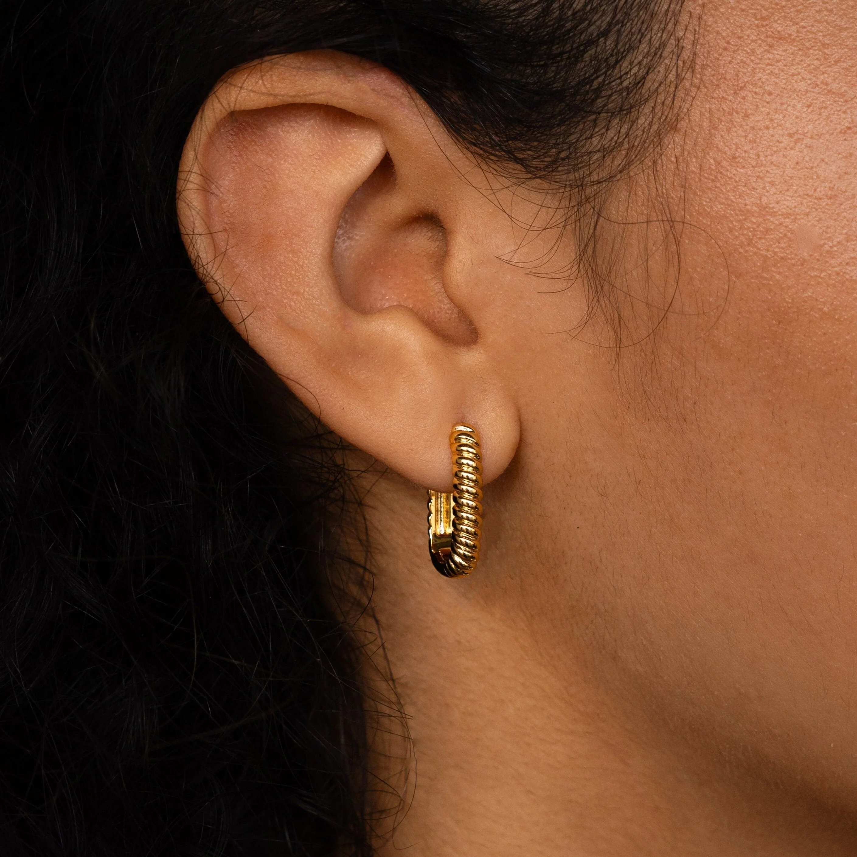 Twisted Link Hoops - Image 2