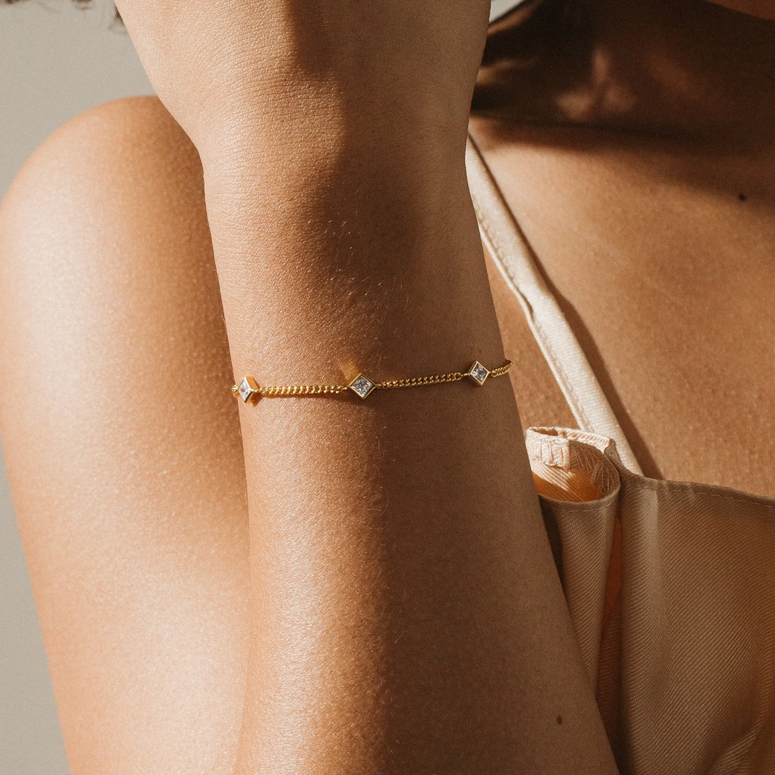 Venus Diamond Station Bracelet - Image 2